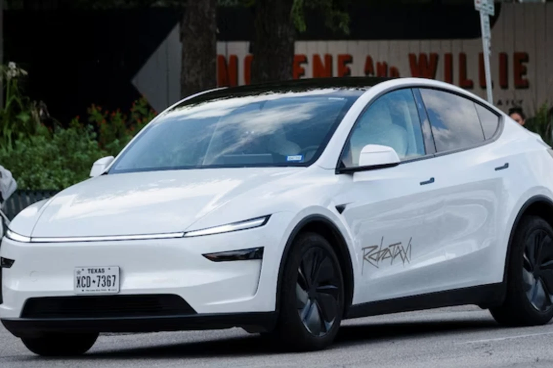 Tesla Launches Fully Autonomous Robotaxi After 10 Years of Promises